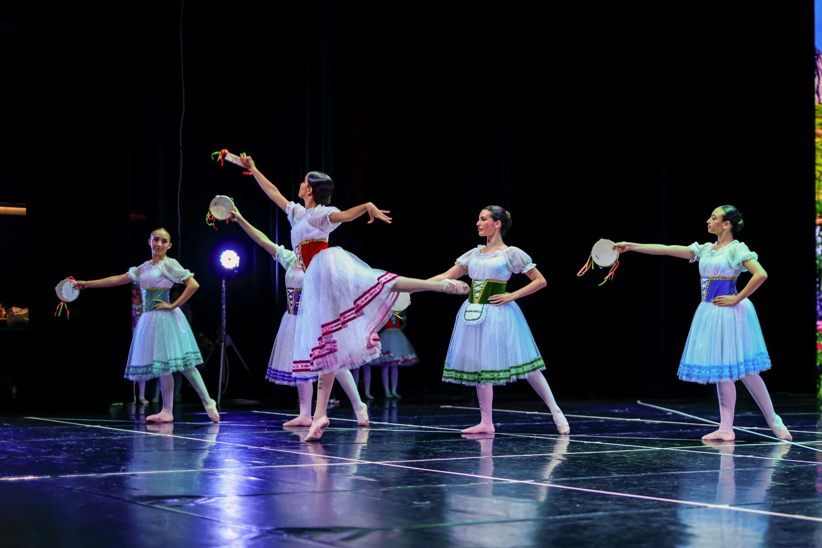 cute-little-ballerinas-pink-ballet-costume-children-pointe-shoes-is-dancing-room-kid-dance-class-with-teacher (1) (1)